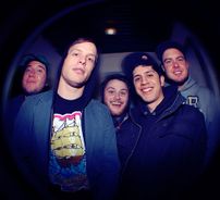 Foto de Close Your Eyes