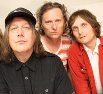 Foto de Drivin N Cryin