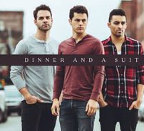 Foto de Dinner And a Suit