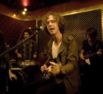 Foto de Hurricane Bells