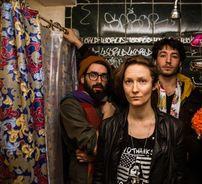 Foto de Sons Of An Illustrious Father