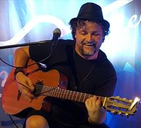 Foto de Charles Valente