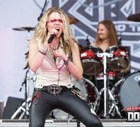 Foto de Kobra And The Lotus