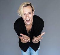 Foto de Riker And The Beachcombers