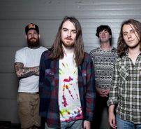 Foto de Pulled Apart by Horses