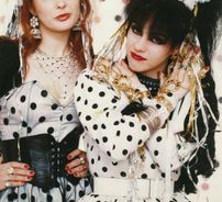 Foto de Strawberry Switchblade
