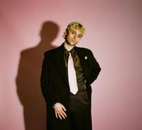 Foto de Luke Hemmings