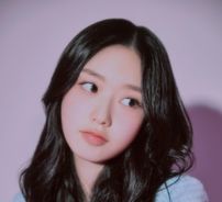 Foto de KIMDOAH (김도아)