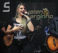 Foto de Suelen e Serginho
