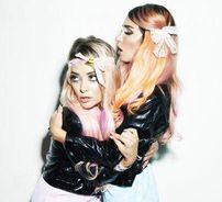 Foto de Rebecca and Fiona