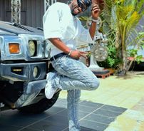 Foto de Bass Thioung