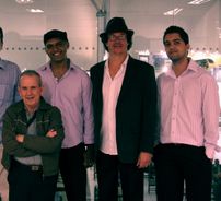 Foto de Cachaça com Arnica