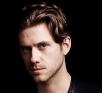 Foto de Aaron Tveit