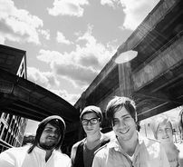 Foto de Sent by Ravens