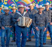 Foto de David Lee Garza y Los Musicales