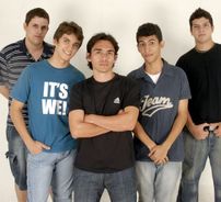 Foto de Banda Vertikal