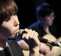 Foto de Standing Egg