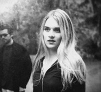 Foto de Autumn's Grey Solace