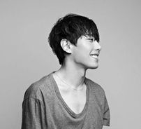 Foto de Park Hyo Shin