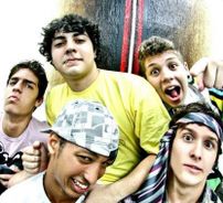 Foto de All Crash Down