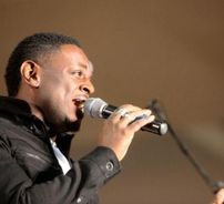 Foto de Damien Lawson