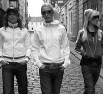 Foto de Sirens (Grupo UK)