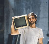 Foto de Unlike Pluto