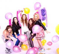 Foto de 1 Girl Nation