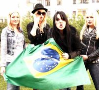 Foto de Crucified Barbara