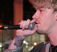 Foto de Brennan Savage