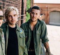 Foto de New Politics