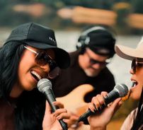 Foto de Bia e Brenda