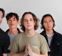 Foto de With Confidence