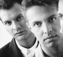 Foto de Johnny Hates Jazz