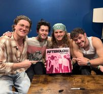 Foto de Midnight Til Morning