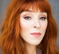 Foto de Ruth Connell
