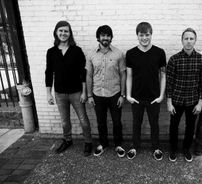 Foto de Wolves At The Gate