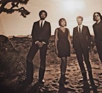 Foto de Danger Mouse and Daniele Luppi