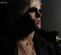 Foto de Semi Precious Weapons