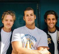 Foto de Sons Of The East