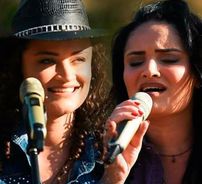 Foto de Jéssica e Juliana