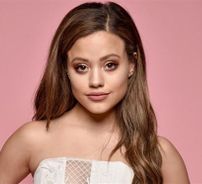 Foto de Sarah Jeffery