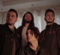 Foto de Falling Ashes