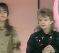 Foto de Tico-Tico & Beija-Flor