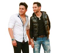 Foto de Zezé e Rafael