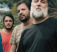 Foto de Meus Amigos Estão Velhos