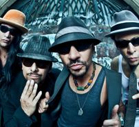 Foto de Maldita Vecindad y los Hijos del 5to. Patio