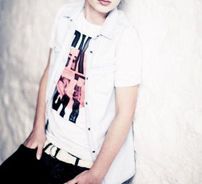 Foto de Isac Elliot‎