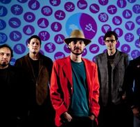 Foto de Cérebro Eletrônico