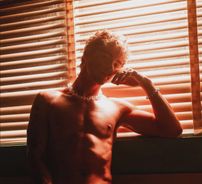 Foto de Corbyn Besson